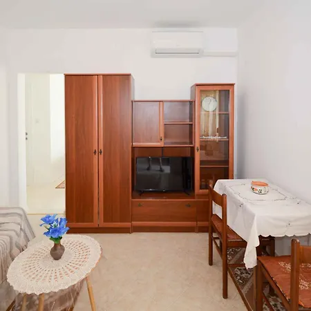 Apartman In - Istrien 38219 *